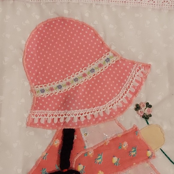 Set Of 2 Sunbonnet Sue Sam Handmade Pillow Covers Pink White Blue Brown 14 x 14 - Picture 5 of 16